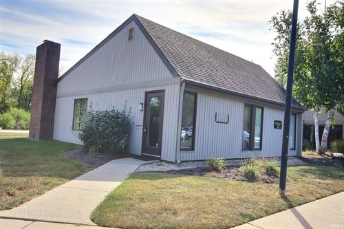3202 Mallard Cove Ln, Fort Wayne, IN, 46804-2883 | Card Image