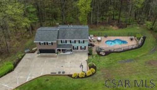 1734 Electra Dr, Johnstown, PA, 15904-3208 | Card Image