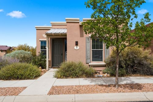 32 Via Sagrada, Santa Fe, NM, 87508-1588 | Card Image