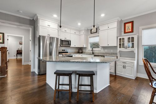 4 Evergreen Trl, Burns, TN, 37029-5000 | Card Image