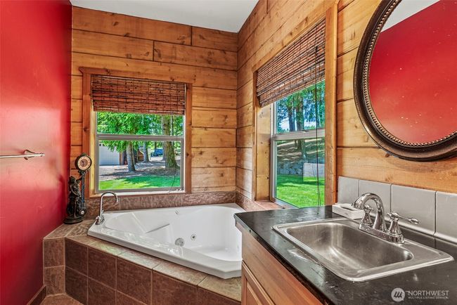 Primary Bath | Image 25