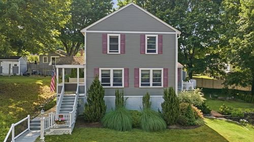 11 Friend St, Beverly, MA, 01915-2315 | Card Image