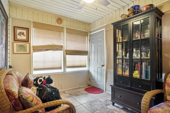 6813 Gregg Rd, House other with 3 bedrooms, 2 bathrooms and null parking in Krum TX | Image 18
