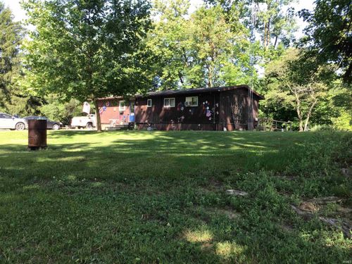 2338 E Tanner Ln, Winamac, IN, 46996-8500 | Card Image