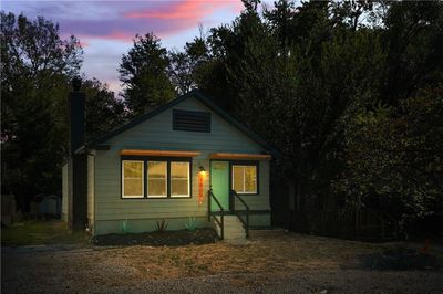 View of bungalow | Image 1