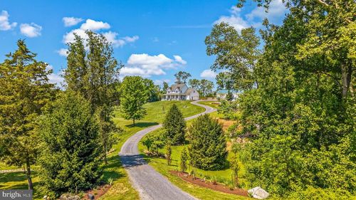 50 Valentine Ct, Shepherdstown, WV, 25443-4852 | Card Image
