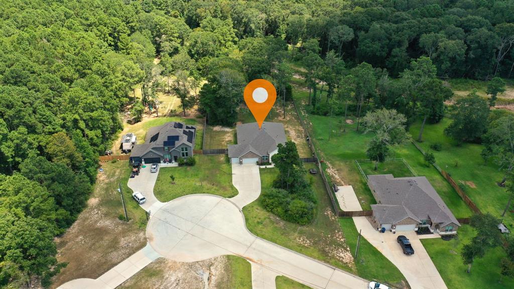 Leila Ln, New Waverly, TX 77358