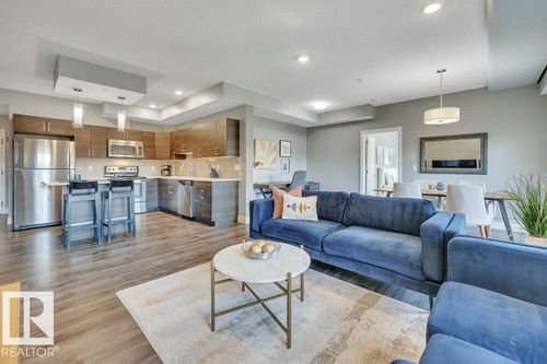 10006 83 Ave Nw, Edmonton, AB, T6E2C2 | Card Image