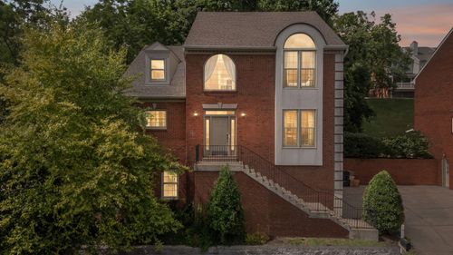 604 Clayborne Ct, Nashville, TN, 37215-3248 | Card Image