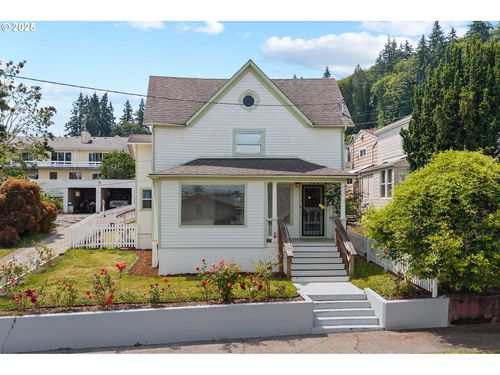 322 W C St, Rainier, OR, 97048-2678 | Card Image