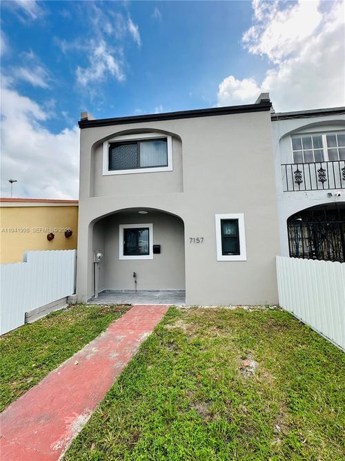 7157-7157 W 19th Ct, Hialeah, FL, 33014-4428 | Card Image