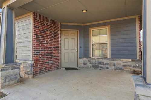910 Sw 91st St, Oklahoma City, OK, 73139-2647 | Card Image