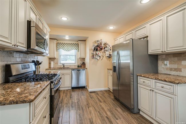 Kitchen With Stainless Steel Appliances | Image 9