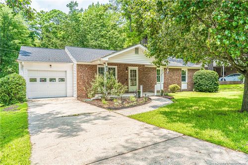 224 Holly St, Vass, NC, 28394-8948 | Card Image