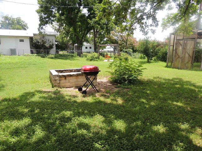 200 Willow, House other with 3 bedrooms, 2 bathrooms and null parking in Tow TX | Image 22
