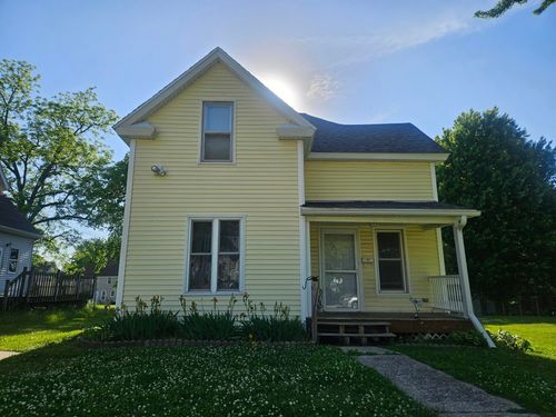 124 6th Ave Se, Oelwein, IA, 50662 | Card Image