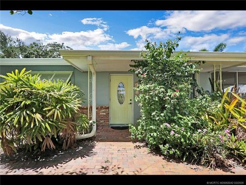 1905 Ne River Ct, Jensen Beach, FL, 34957-6423 | Card Image