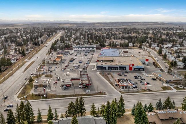 36 - 2323 Oakmoor Dr Sw, Townhouse with 4 bedrooms, 4 bathrooms and 2 parking in Calgary AB | Image 31