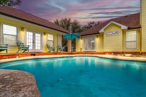 18609 Venture Dr, Lago Vista, TX, 78645-8558 | Card Image