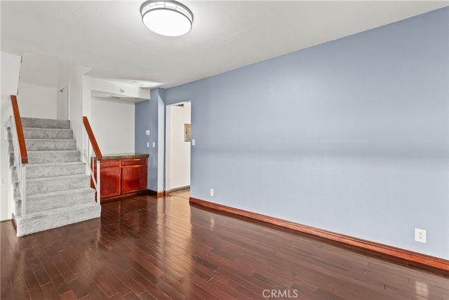 UNIT-13 - 8933 Willis Ave, Townhouse with 2 bedrooms, 3 bathrooms and 2 parking in Panorama City CA | Image 8
