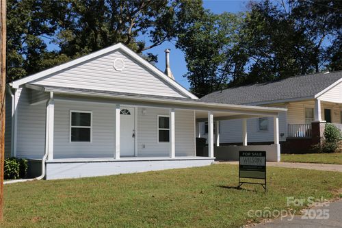 150 Holland St, Forest City, NC, 28043-4577 | Card Image