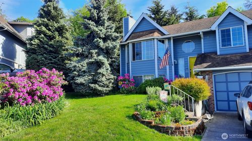 2010 8th Street Ct Sw, Puyallup, WA, 98371-7496 | Card Image