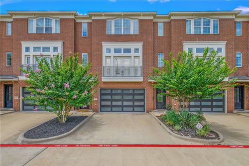 206 Tarrow St, College Station, TX, 77840-2376 | Card Image
