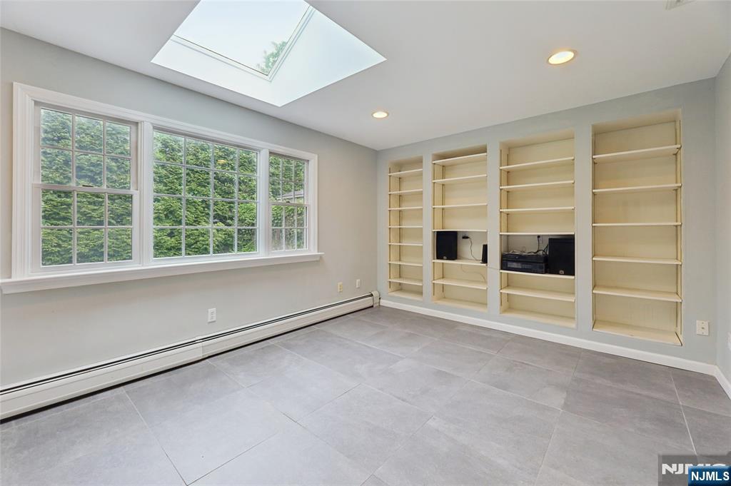 Residential in Teaneck 4