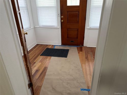 92-55 215th Pl, Queens Village, NY, 11428 | Card Image