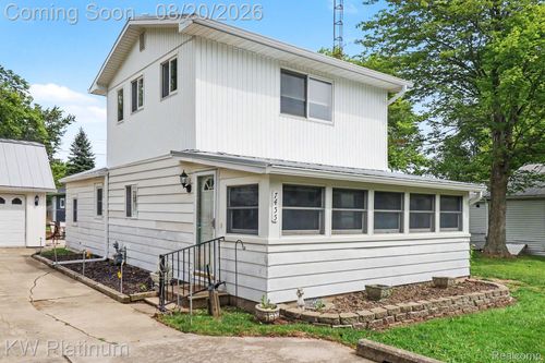 7455 Woodland Rd, Lexington, MI, 48450-9722 | Card Image