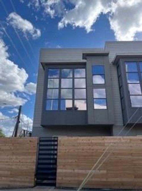 1045 Bonner St, Houston, TX, 77007 | Card Image