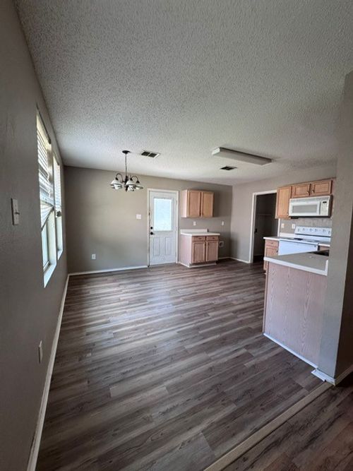 5409 Comanche Wells Dr, Mckinney, TX, 75071-7703 | Card Image