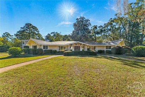 904 N Ash St, Springfield, GA, 31329-4196 | Card Image