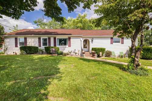 17 Mountain View Dr, VERONA, VA, 24482-2560 | Card Image