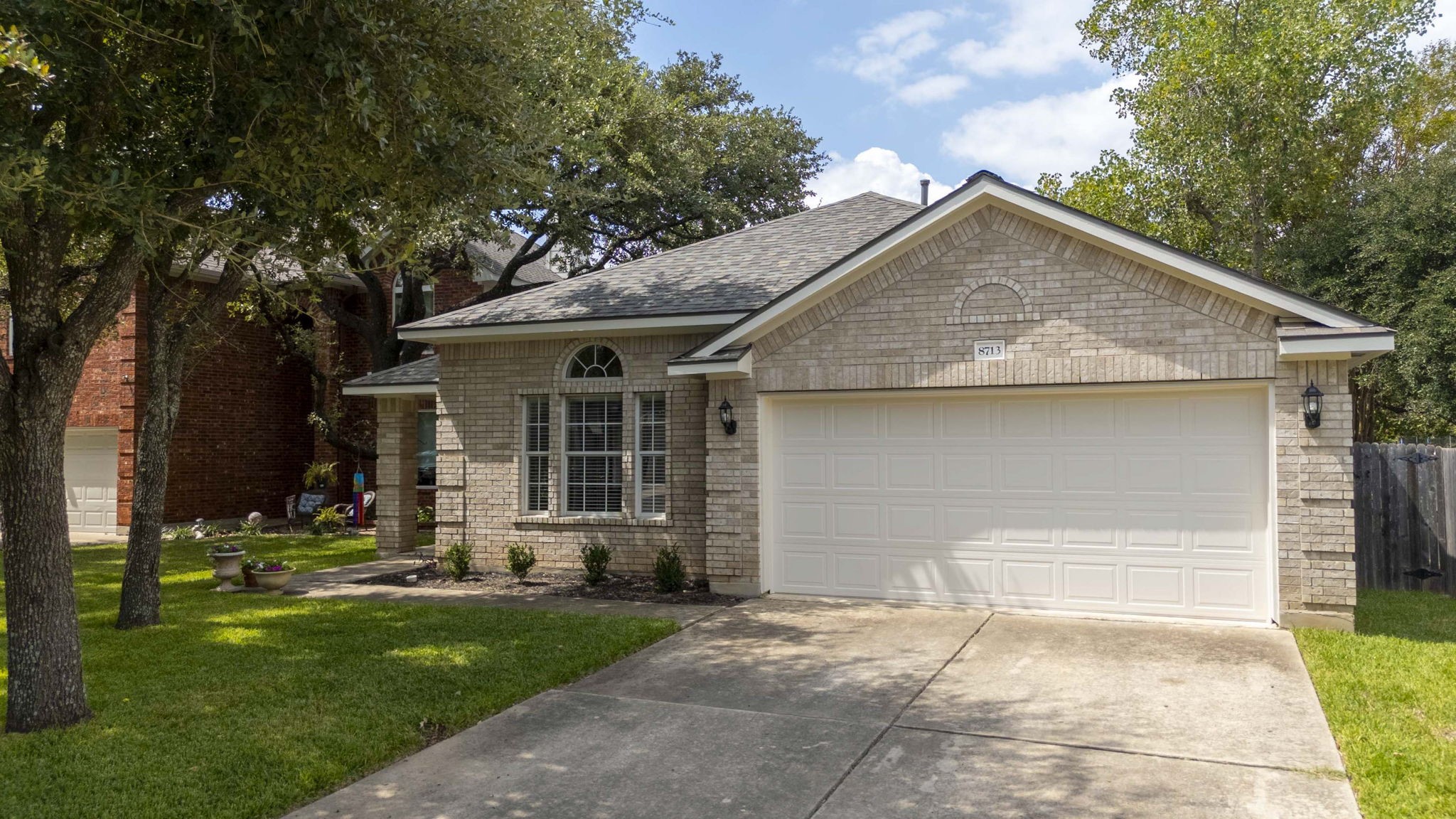 Glen Canyon Dr, Round Rock, TX 78681