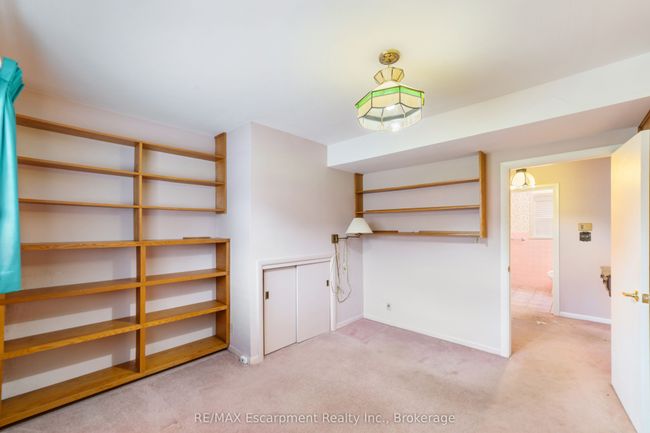 305 Woodworth Dr, House other with 4 bedrooms, 2 bathrooms and 4 parking in Ancaster ON | Image 13