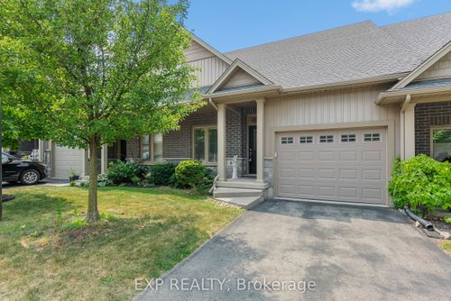 4-5490 Prince Edward Ave, Niagara Falls, ON, L2G0G5 | Card Image