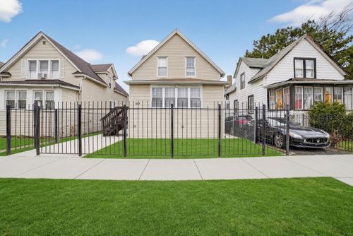 1142 N Mason Ave, Chicago, IL, 60651-2506 | Card Image