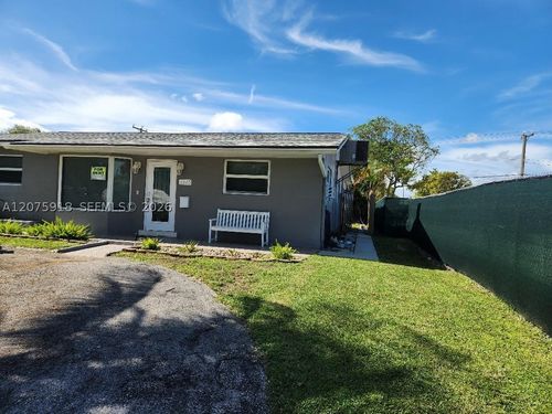 3345 Hayes St, Hollywood, FL, 33021-5408 | Card Image