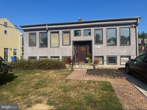 413 16th St, NEW CUMBERLAND, PA, 17070-1318 | Card Image