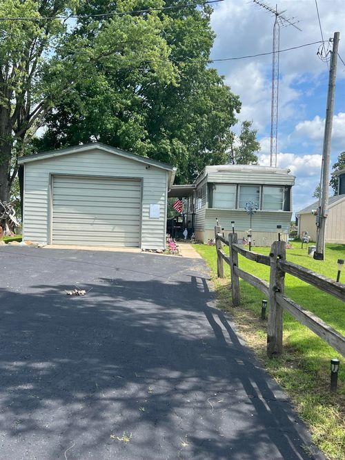 6561 N 300 E, Monon, IN, 47959 | Card Image