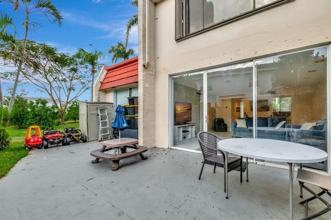 4379 Trevi Ct, Condo with 3 bedrooms, 3 bathrooms and null parking in Lake Worth FL | Image 28