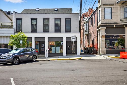 114 E 6th St, Bloomington, IN, 47408-3311 | Card Image
