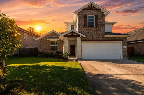 2506 Bay Hill Dr, Baytown, TX, 77523-0723 | Card Image