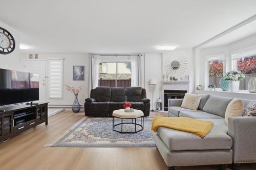 5-7901 13th Ave, Burnaby, BC, V3N2E8 | Card Image