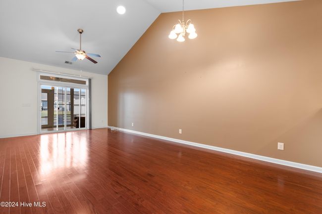 1562 Palmina Loop, Condo with 3 bedrooms, 2 bathrooms and 1 parking in Myrtle Beach SC | Image 8