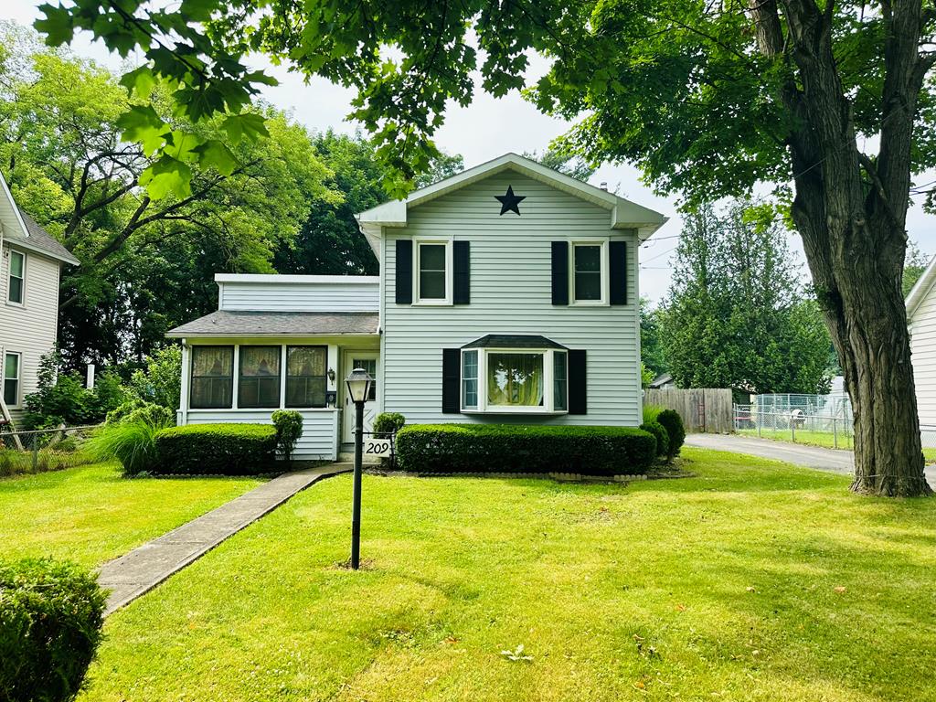 Crete Ave, Elmira, NY 14901