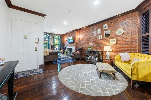 1-555 149th St, New York, NY, 10031-3453 | Card Image