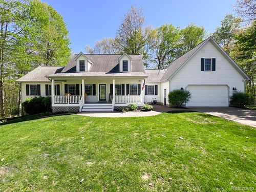 611 Vista Del Sol, Lapeer, MI, 48446-9105 | Card Image