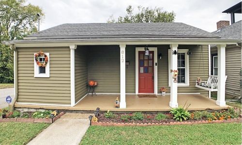 812 S 12th St, Nashville, TN, 37206-3048 | Card Image